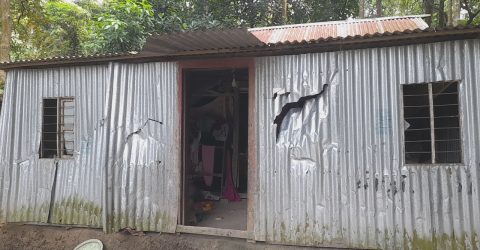ভাঙ্গায় মসজিদের মাইকে ঘোষণা দিয়ে সংঘর্ষ, বাড়িঘর ভাঙচুর