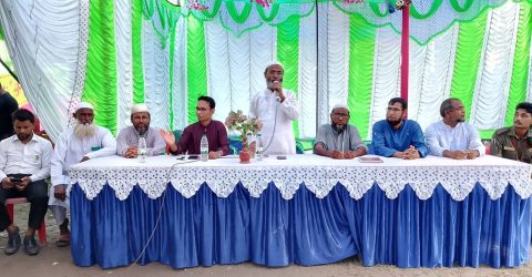রাজারহাটে বিভিন্ন পূজা মন্ডপ পরিদর্শন করলেন জামায়াতের এমপি প্রার্থী ইয়াছিন আলী সরকার