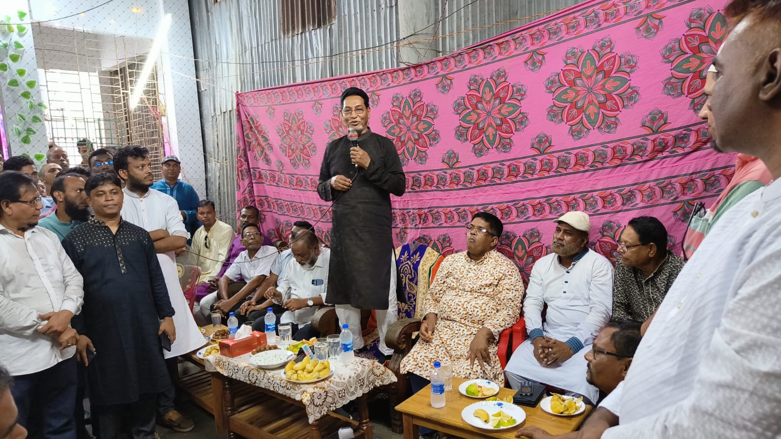 এদেশে সংখ্যালঘু বলতে কোন শব্দ নেই,আমরা সবাই বাঙালী