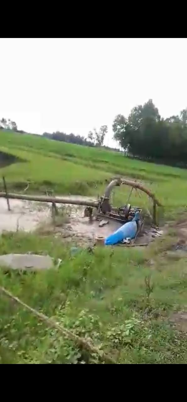 মাধবপুরে ড্রেজার মেশিন দিয়ে বালু উত্তোলনকারিদের বিরুদ্ধে থানায় এজাহার