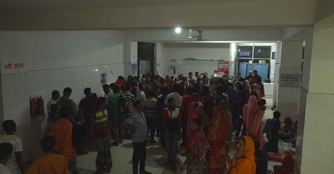 ভাড়ায় যেতে রাজি না হওয়ায় বাপ ছেলেকে কুপিয়ে যখম