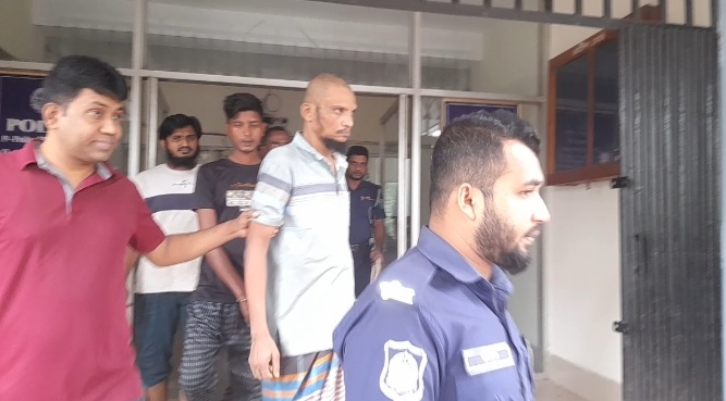 ভাঙ্গায় এক যুবককে হত্যার ঘটনায় ৪ জন গ্রেফতার, সাত দিনের রিমান্ড আবেদনভাঙ্গায় এক যুবককে হত্যার ঘটনায় ৪ জন গ্রেফতার, সাত দিনের রিমান্ড আবেদন