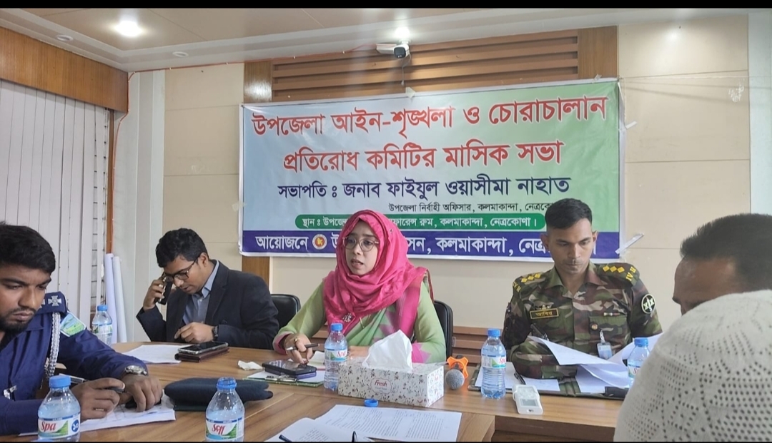 জনসম্মুখে ধরল, পরে ছাড়ল-ডিবির আচরণে প্রশ্ন