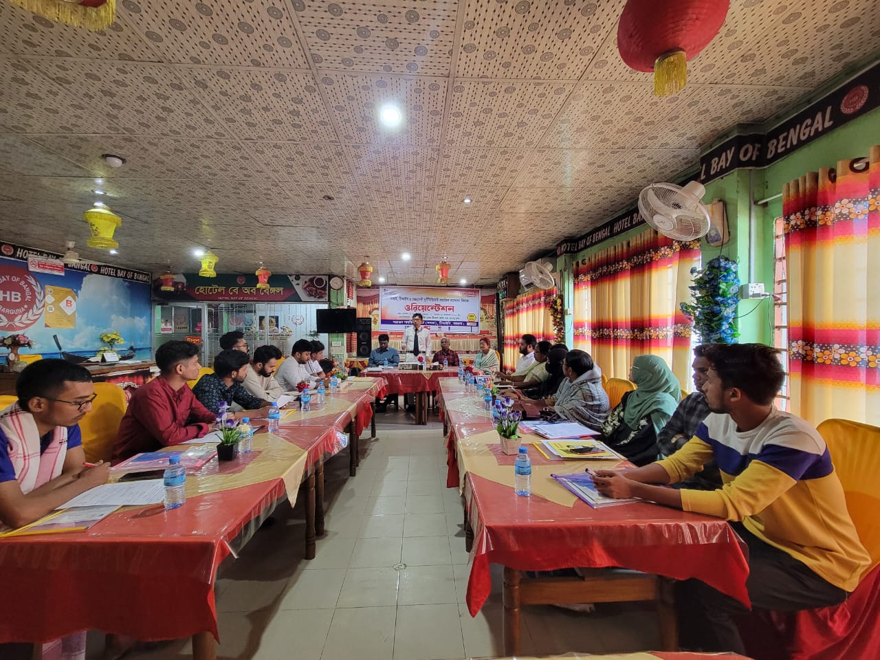 বরগুনায় দুর্নীতি বিরোধী সমাজিক আন্দোলন জোরদার করণে এসিজি ও ইয়েস সদস্যদের অরিয়েন্টেশন।