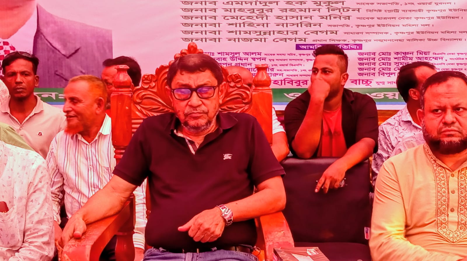 মনোহরদীর কৃষ্ণপুরে মহিলা সমাবেশে বীর মুক্তিযোদ্ধা সরদার সাখাওয়াত হোসেন বকুলের ঐক্যের আহ্বান।