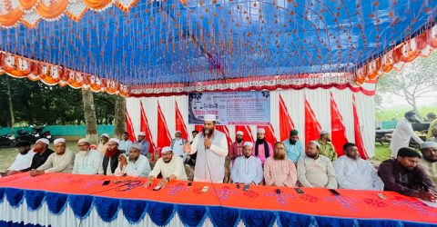 বিএনপি ক্ষমতায় গেলে দেশের মানচিত্র চিবিয়ে খাবে