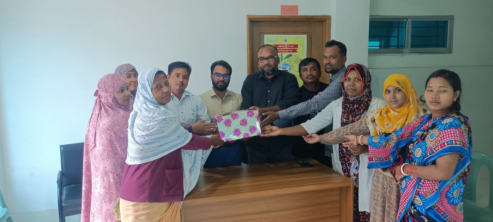 উপস্বাস্থ্য কেন্দ্রের ফার্মাসিস্ট বদলি — স্বাস্থ্যসেবা আবারও সংকটে চিলাহাটি