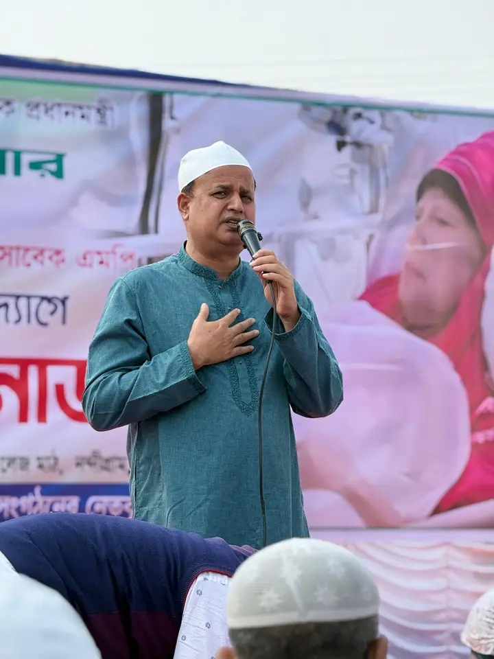 কাহালুতে সাবেক প্রধানমন্ত্রী ও বিএনপি চেয়ারপার্সন দেশনেত্রী খালেদা জিয়ার আশু সুস্থতা রোগ মুক্তি কামনায় বিশেষ দোয়া অনুষ্ঠিত,